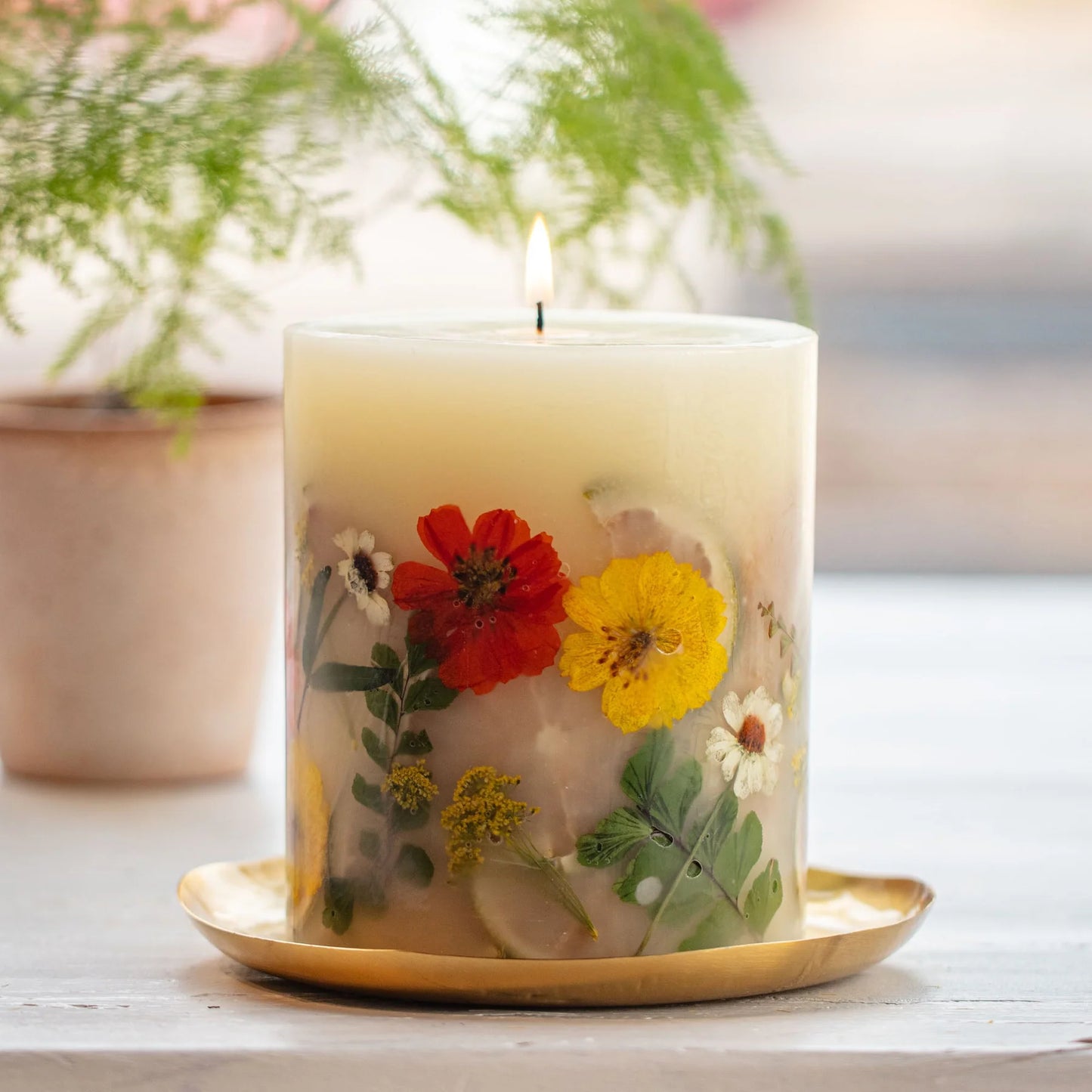 PEONY & POMELO BOTANICAL CANDLE